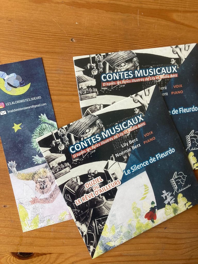 CD 10€ (offert à l'achat des deux livres) Marque page avec QR code des contes musicaux 2,5€